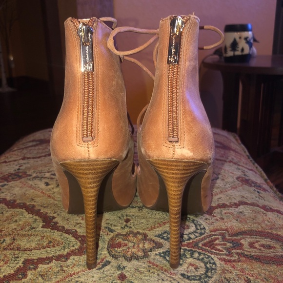 Jessica Simpson Heels - Picture 3 of 3